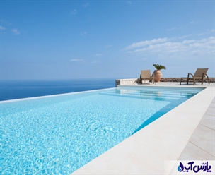 استخر بی‌نهایت با ایجاد خطای دید بین آب و آسمان، نماد لوکس‌بودن در ویلاهای مدرن است. طراحی آن نیازمند مهندسی دقیق، موقعیت‌یابی حرفه‌ای و استفاده از مصالح مرغوب برای خلق چشم‌اندازی خیره‌کننده است.